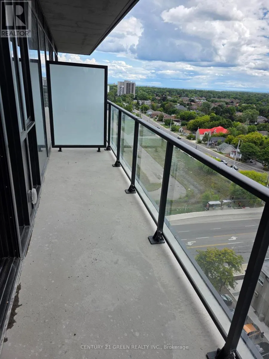 1106 - 89 DUNDAS STREET W