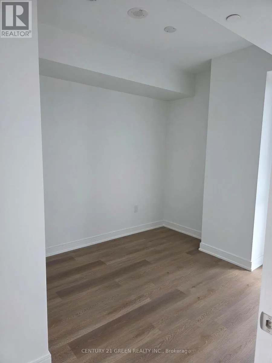 1106 - 89 DUNDAS STREET W
