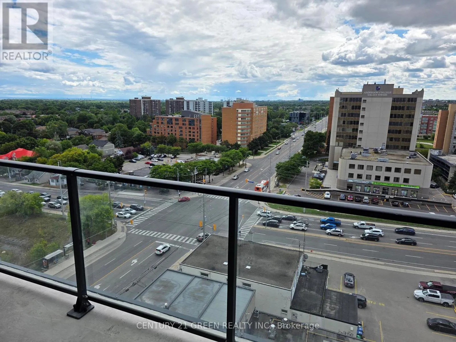 1106 - 89 DUNDAS STREET W