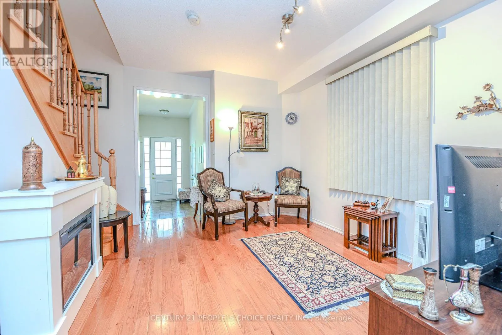 2043 FIDDLERS WAY