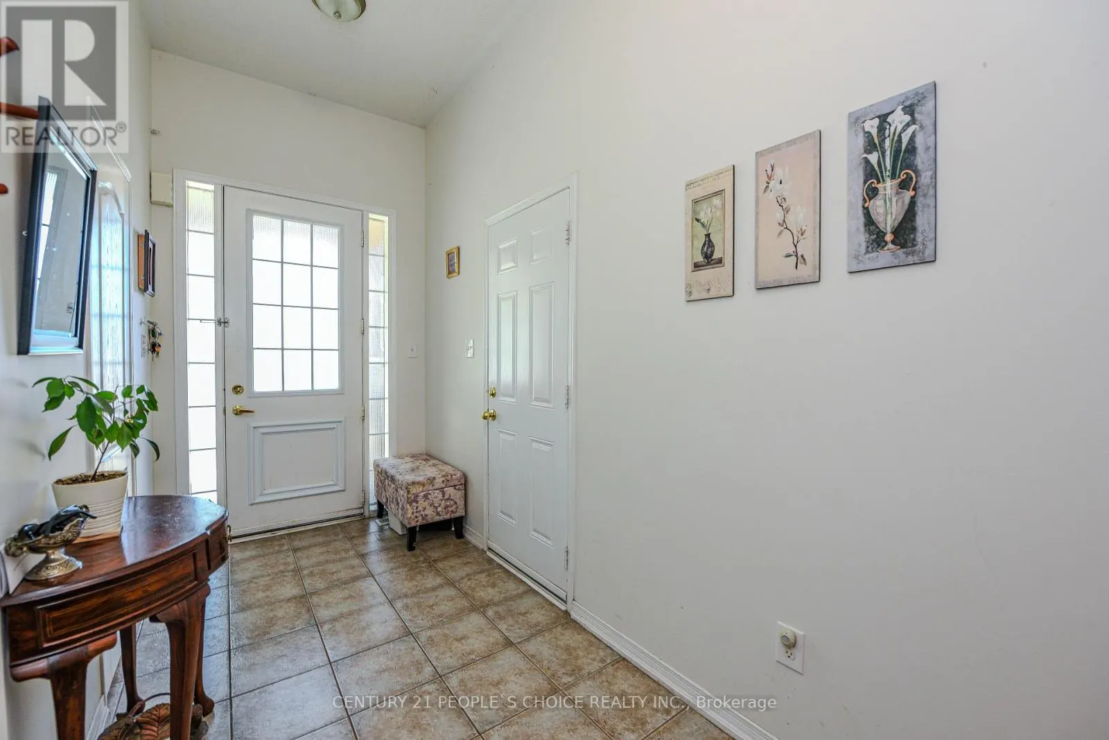 2043 FIDDLERS WAY