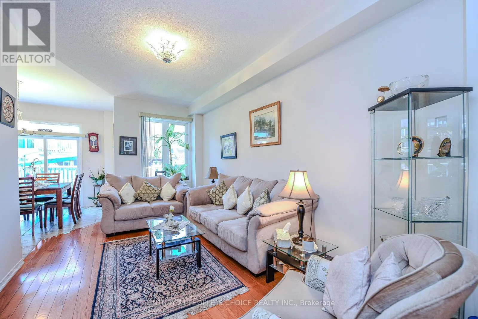 2043 FIDDLERS WAY