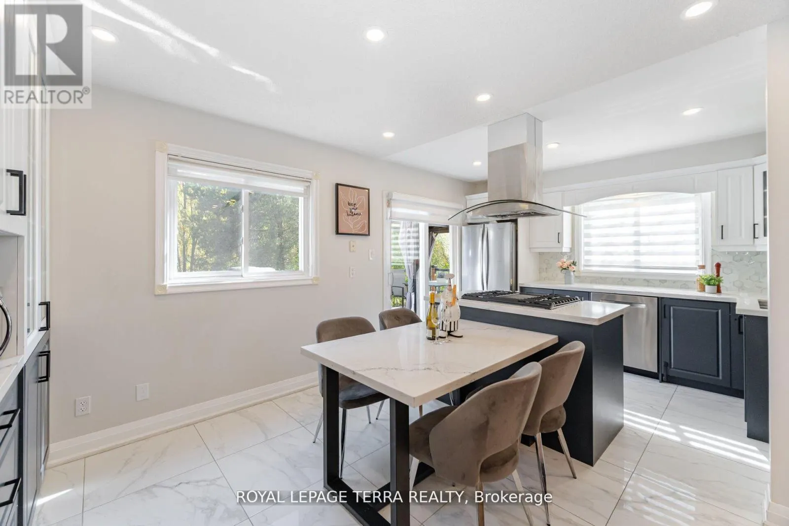 3407 NIGHTHAWK TRAIL