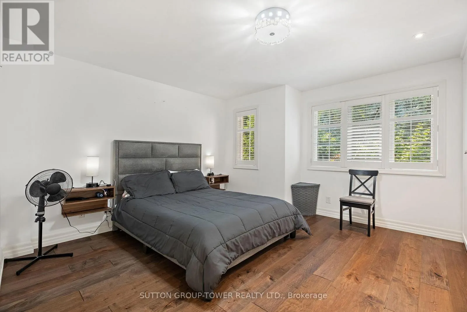 11 - 544C SCARLETT ROAD