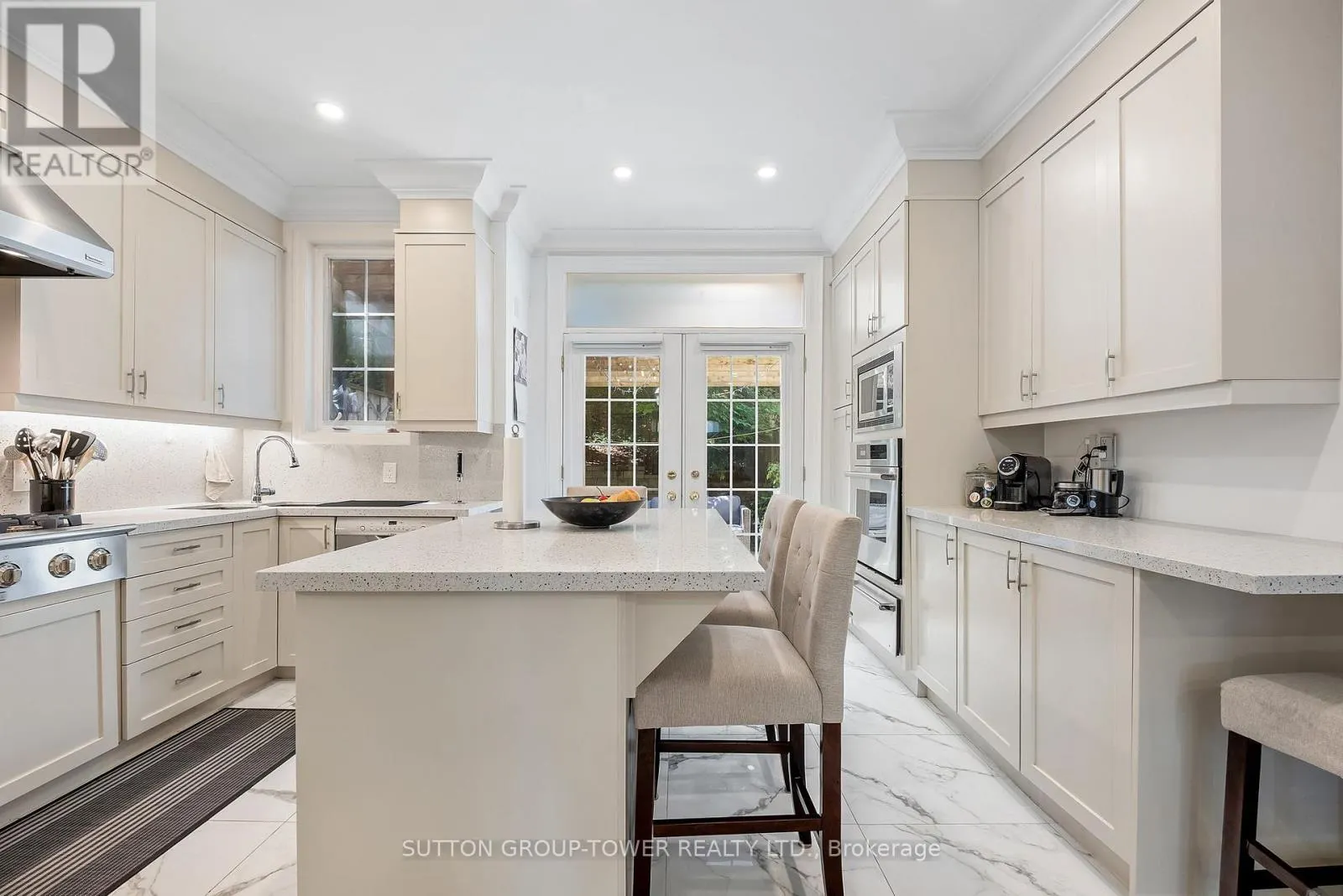 11 - 544C SCARLETT ROAD