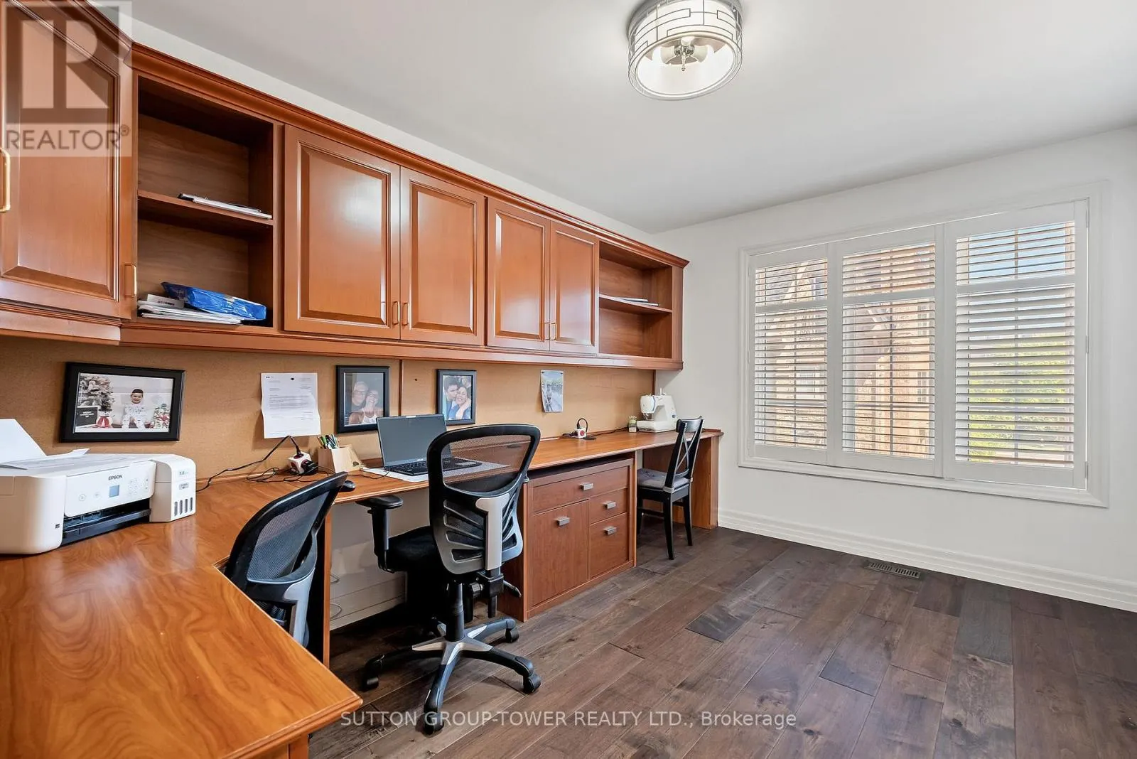 11 - 544C SCARLETT ROAD