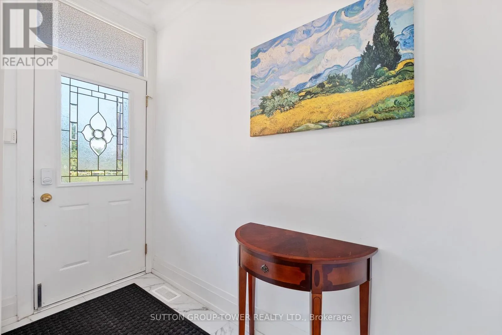 11 - 544C SCARLETT ROAD