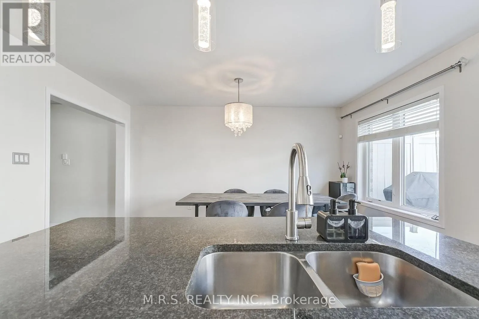 294 ELLEN DAVIDSON DRIVE
