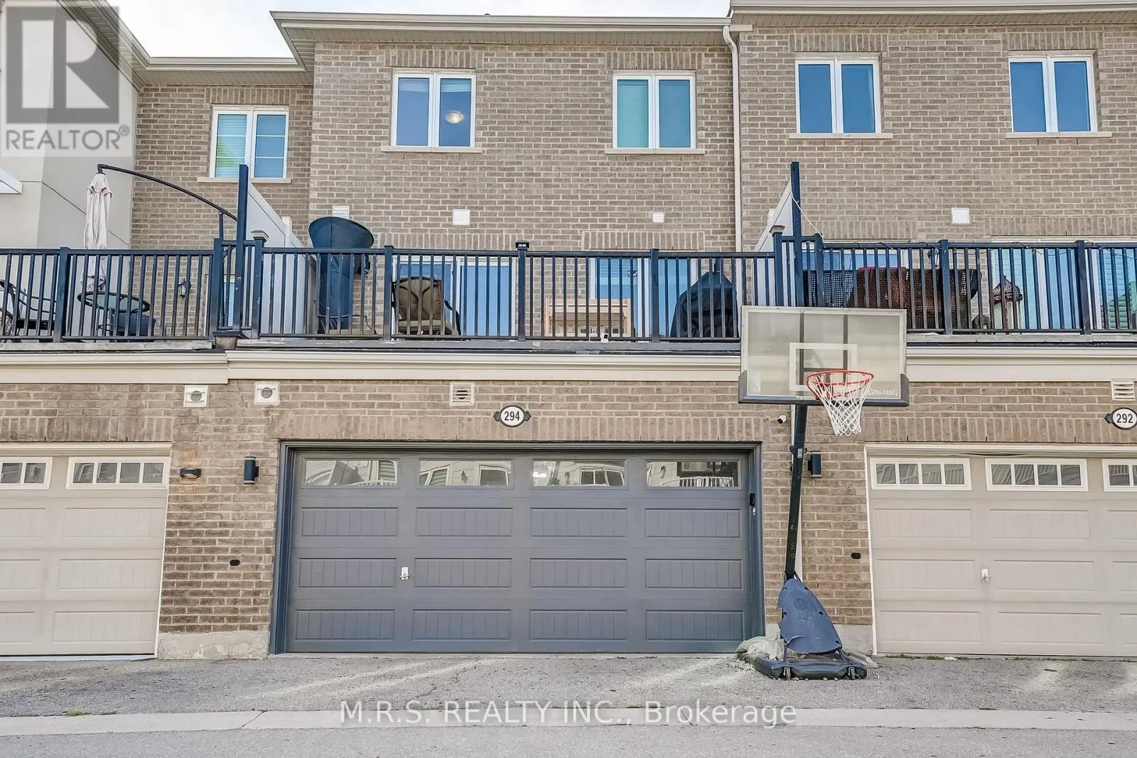 294 ELLEN DAVIDSON DRIVE