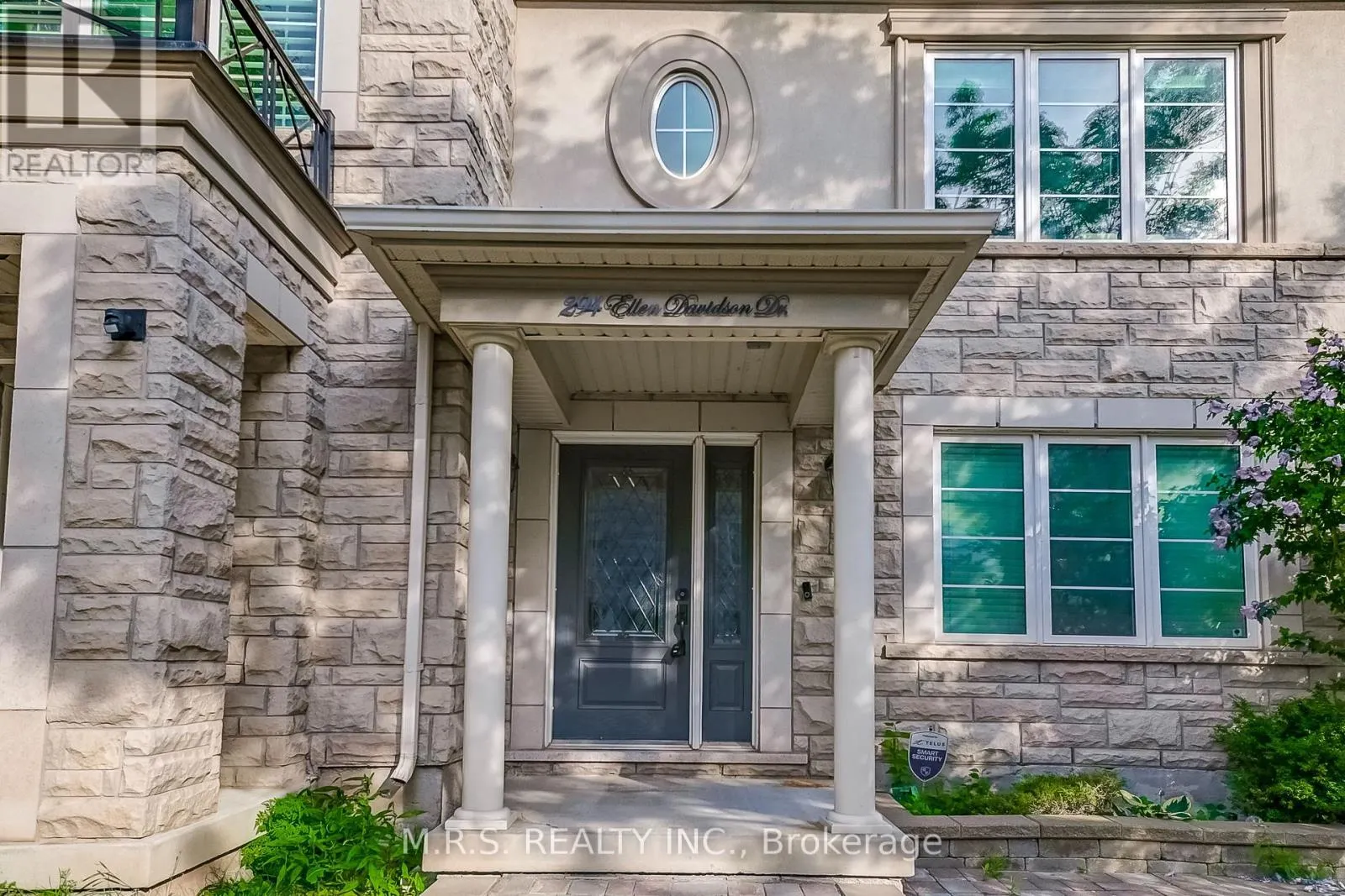 294 ELLEN DAVIDSON DRIVE