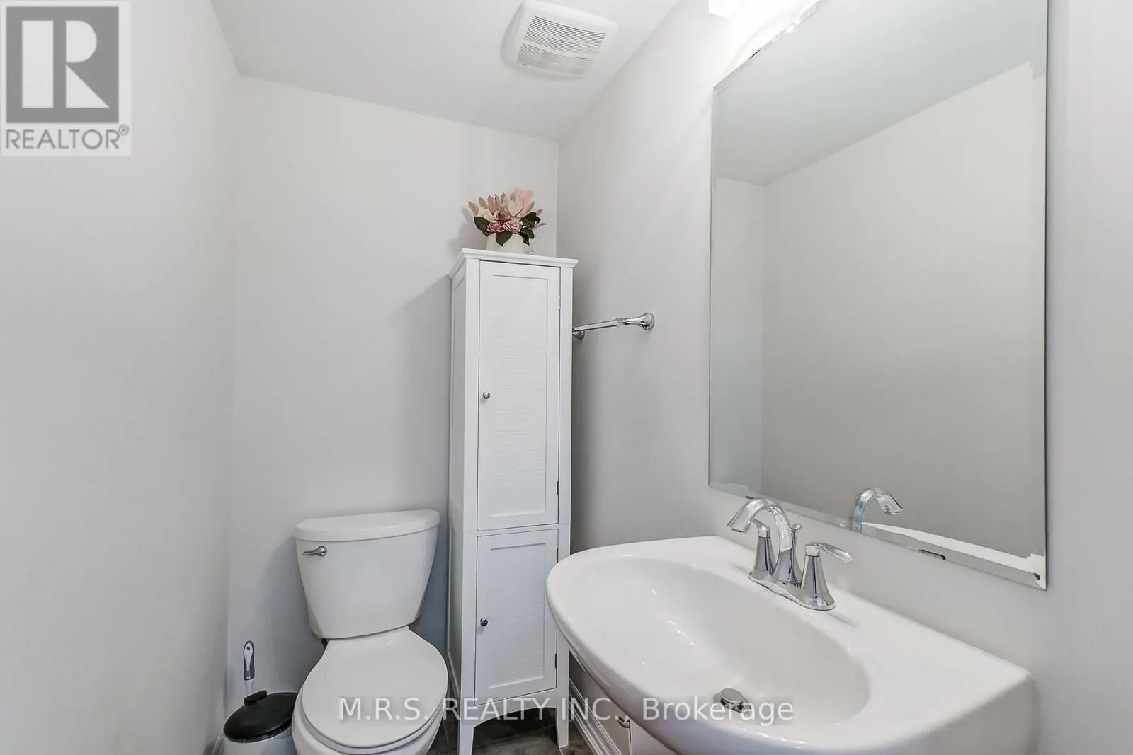294 ELLEN DAVIDSON DRIVE