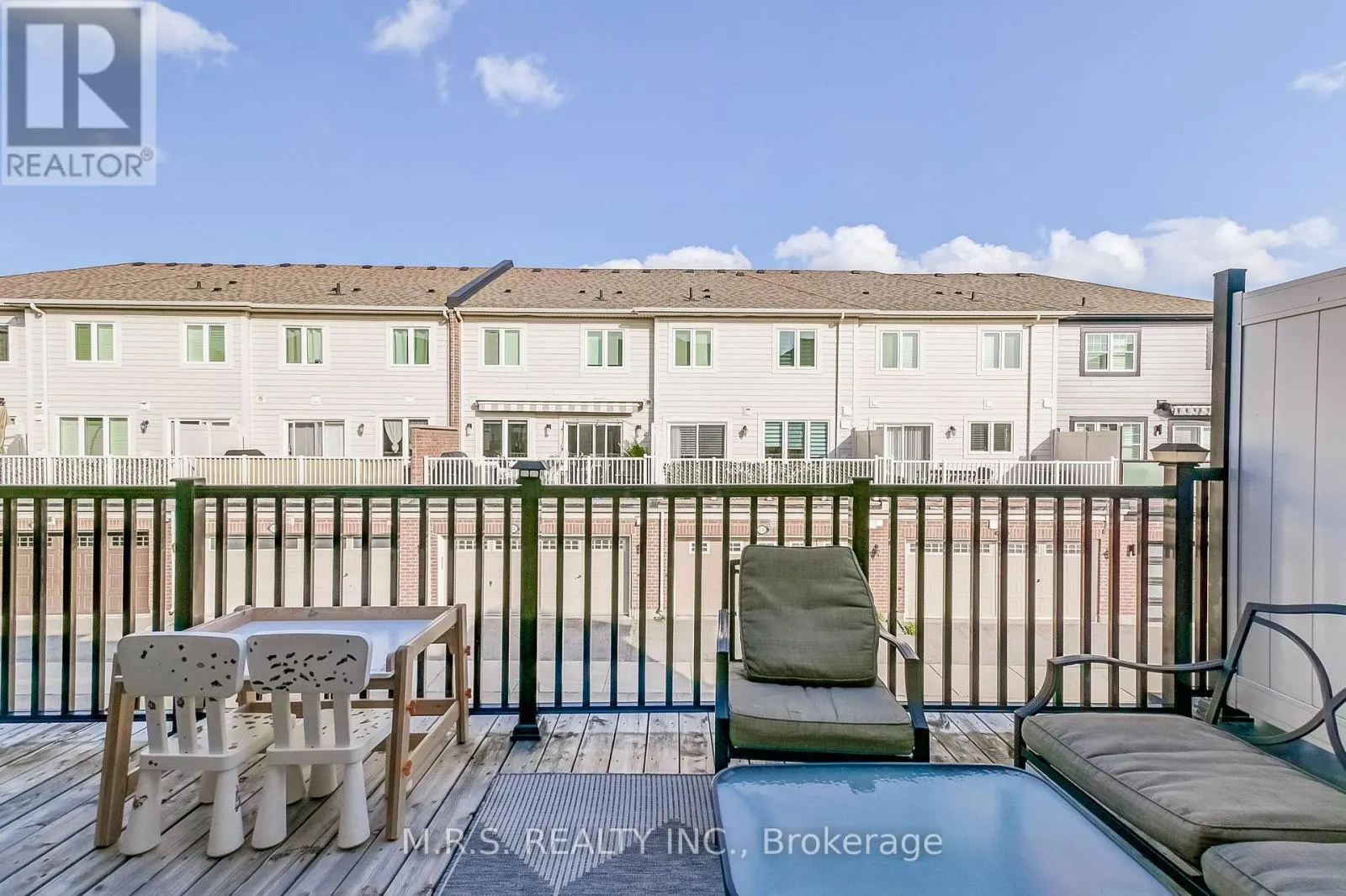 294 ELLEN DAVIDSON DRIVE