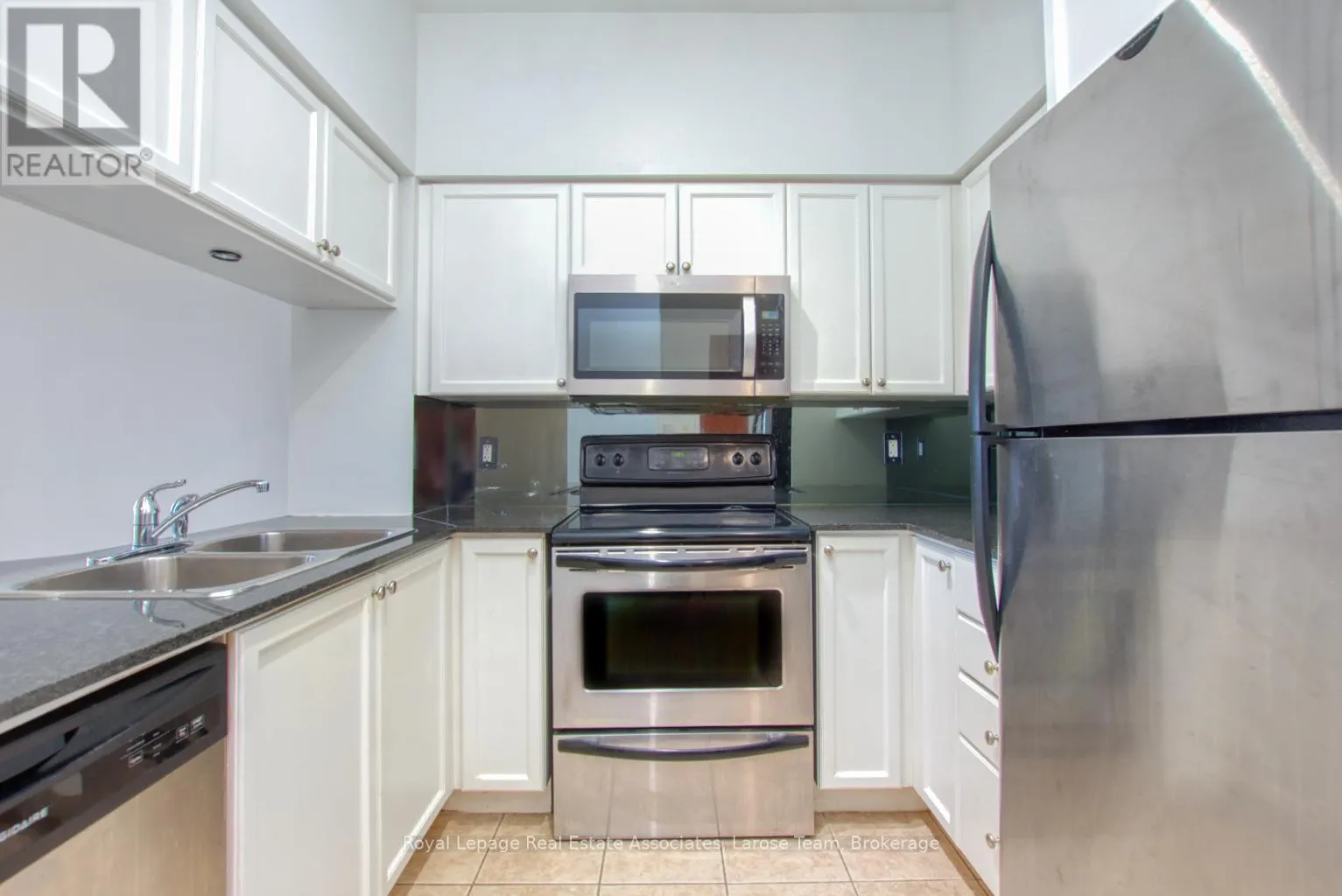 2911 - 4080 LIVING ARTS DRIVE