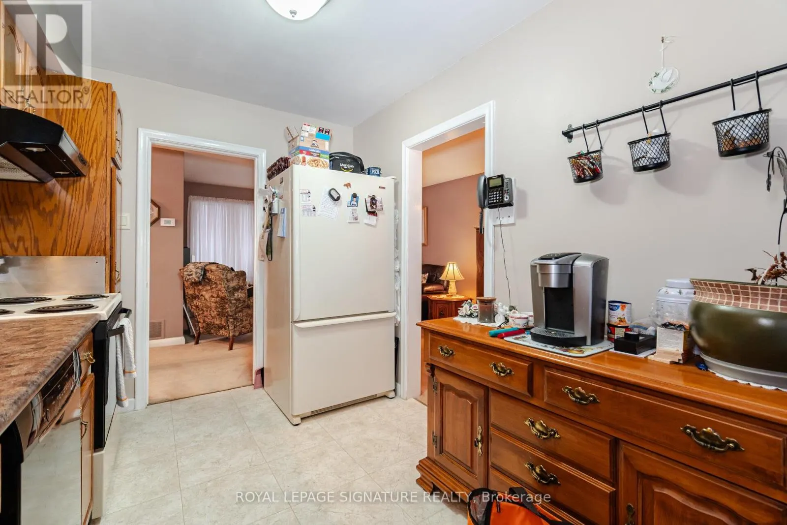 5 STERNE AVENUE