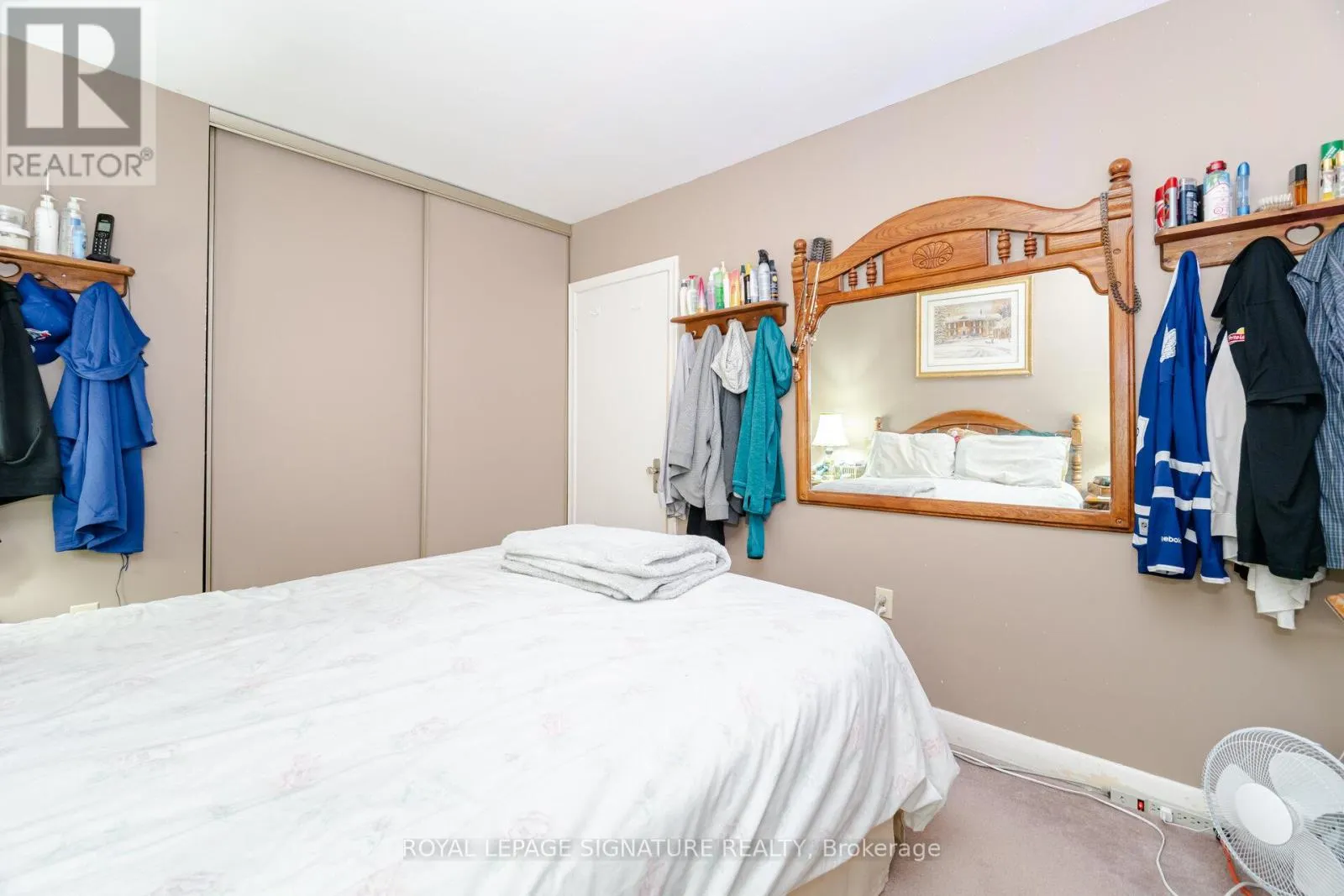 5 STERNE AVENUE