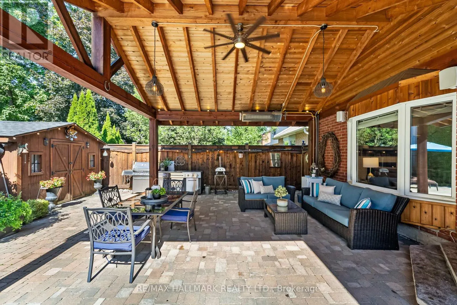 2049 WINDY OAKS DRIVE