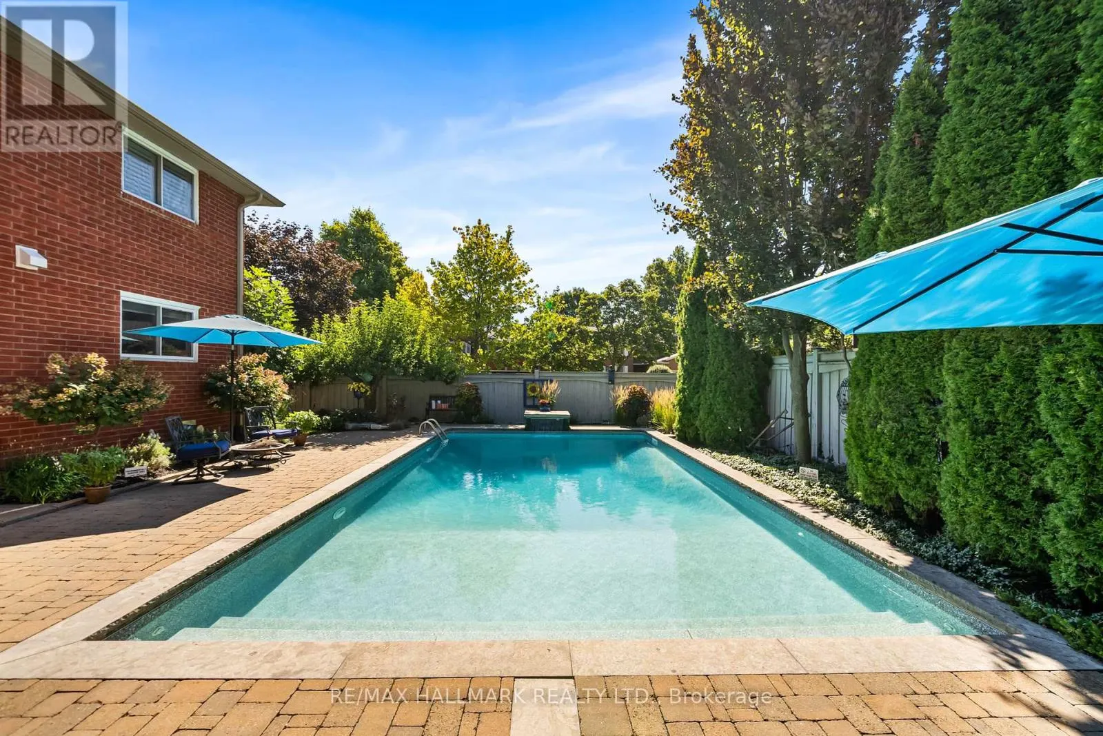 2049 WINDY OAKS DRIVE
