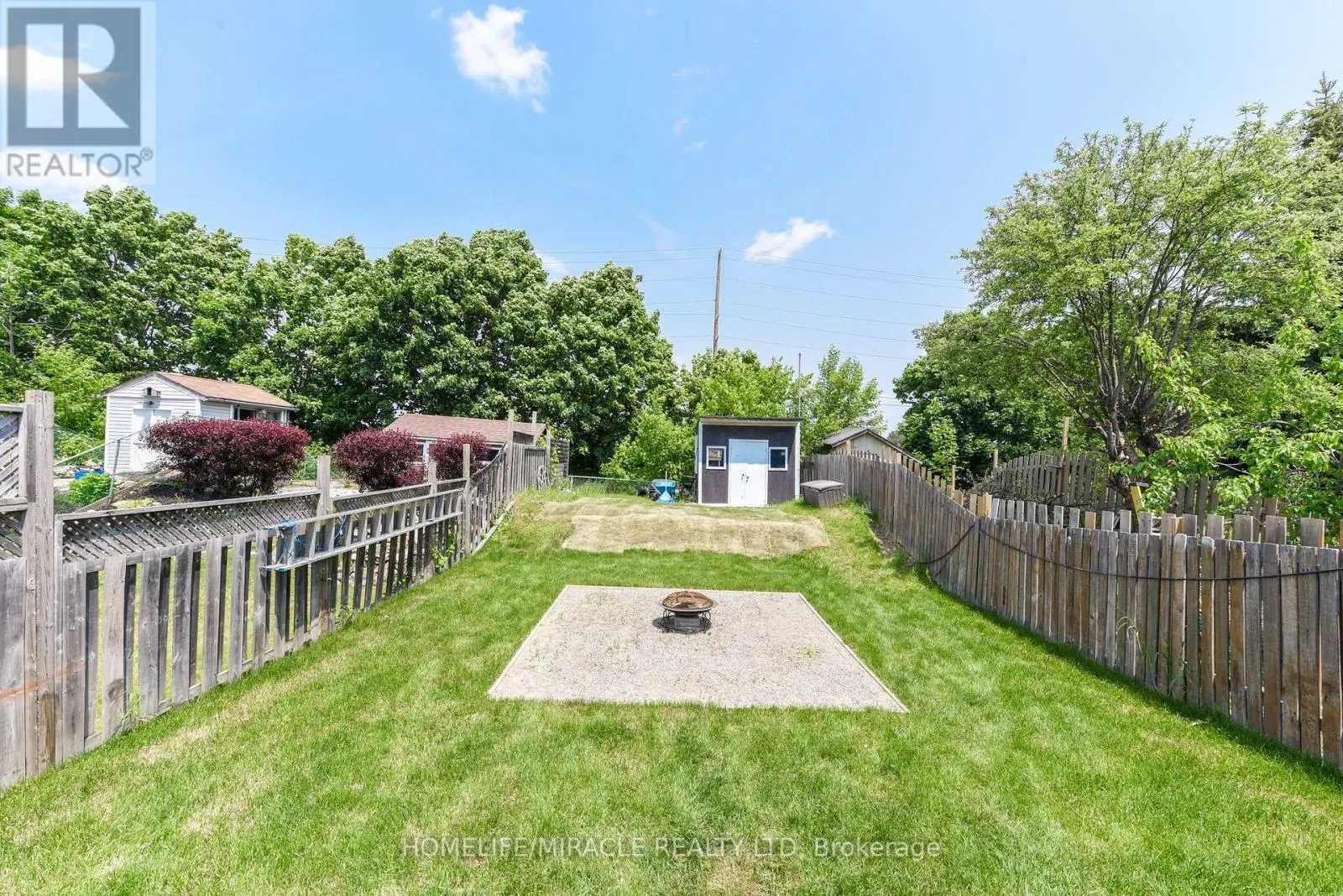 282 ROYAL SALISBURY WAY