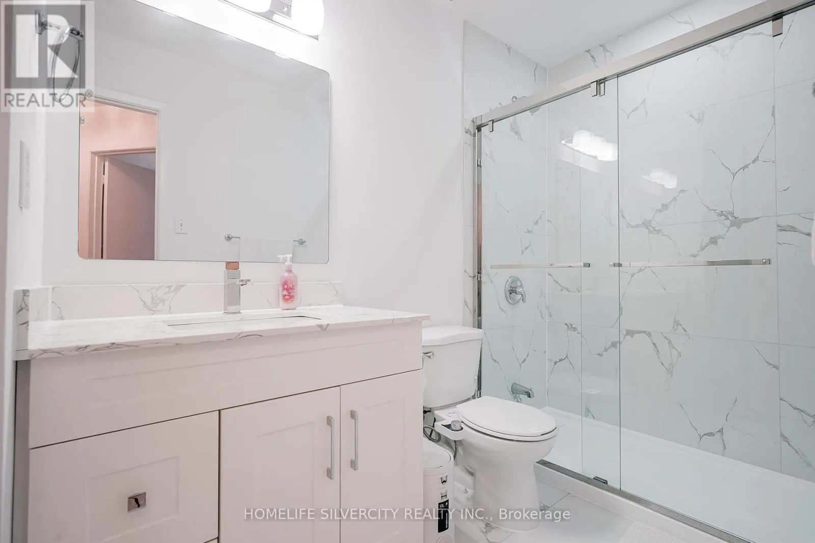 57 - 235 BRONTE STREET S