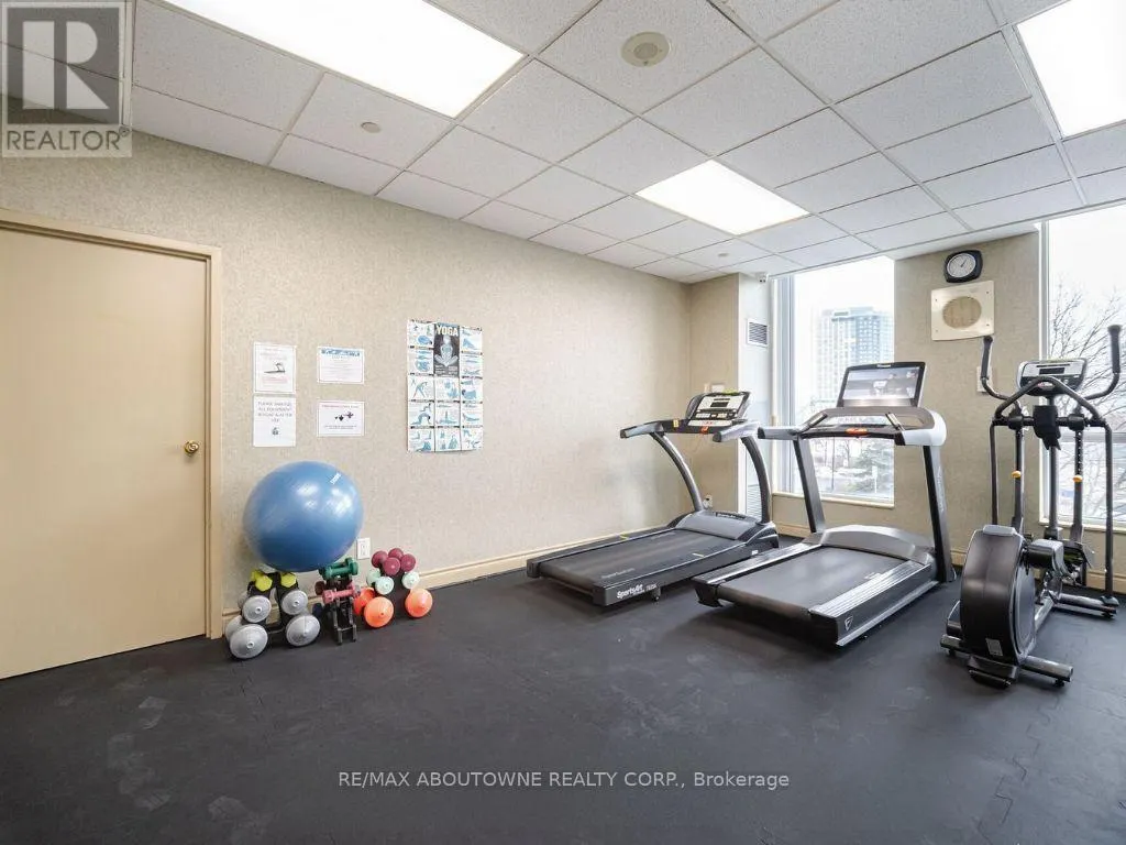 1213 - 2565 ERIN CENTRE BOULEVARD