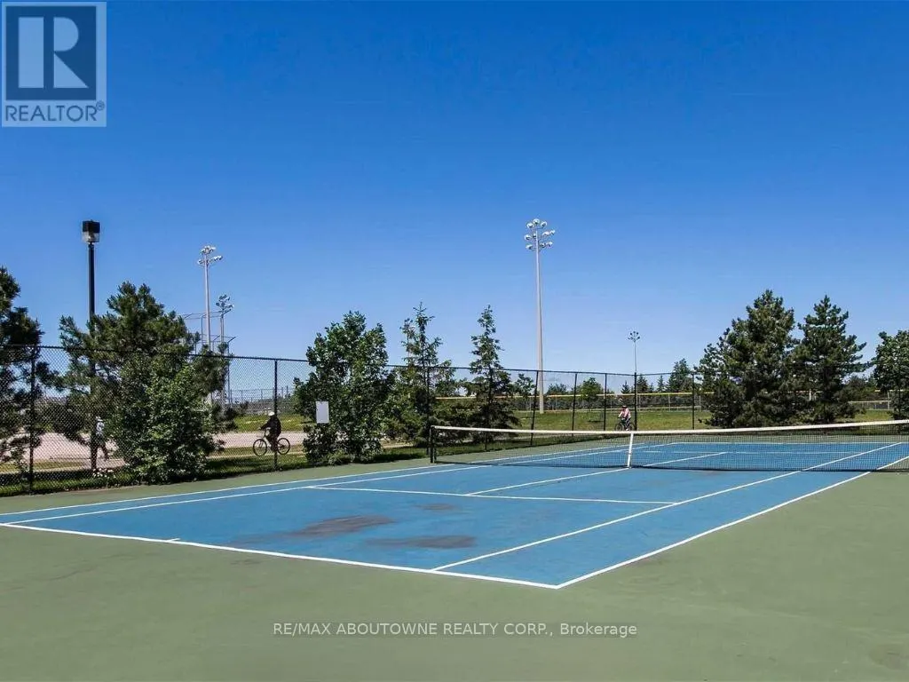 1213 - 2565 ERIN CENTRE BOULEVARD