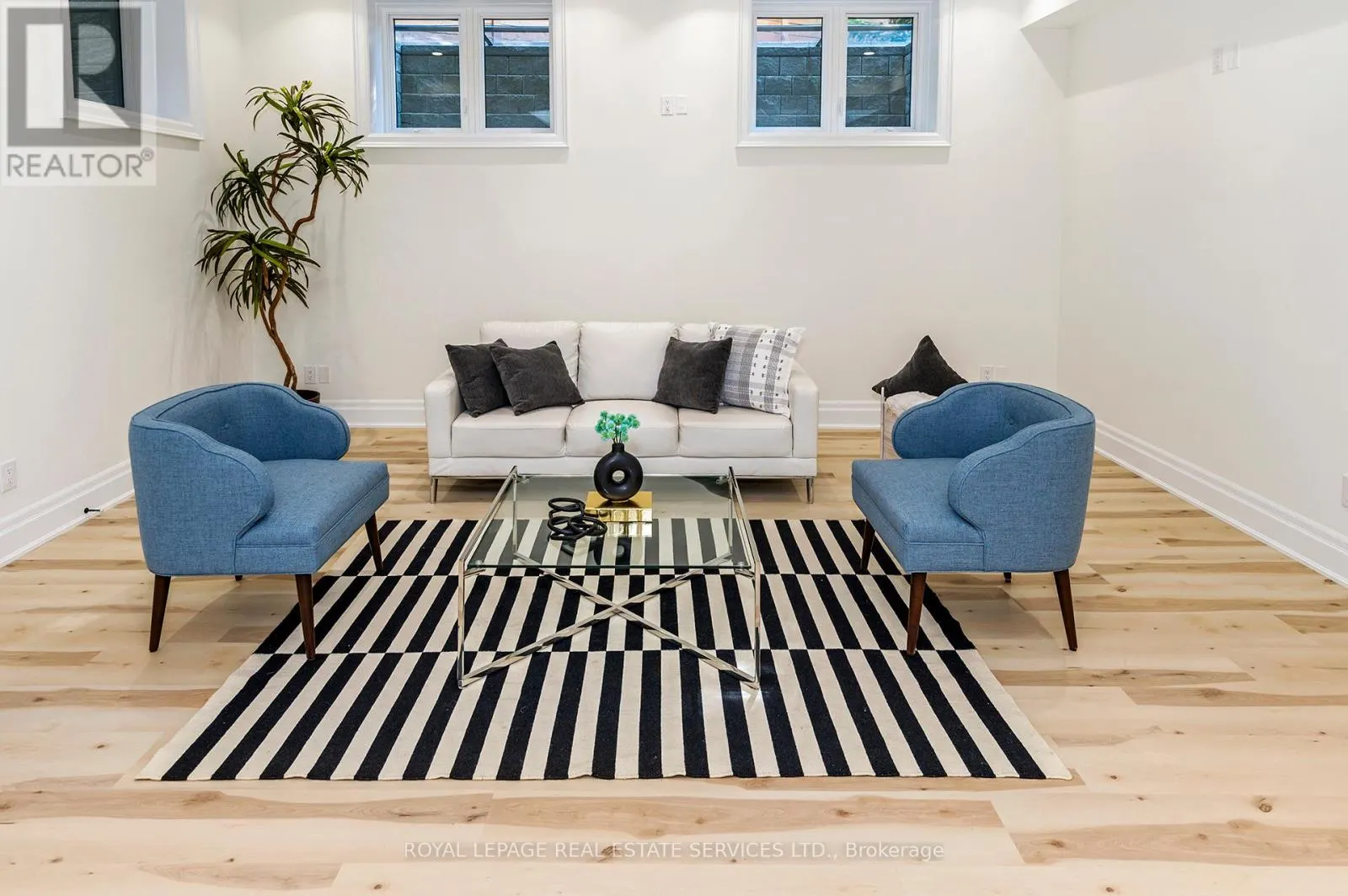 1618 DOGWOOD TRAIL