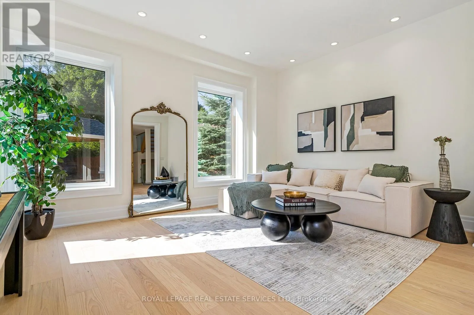 1618 DOGWOOD TRAIL
