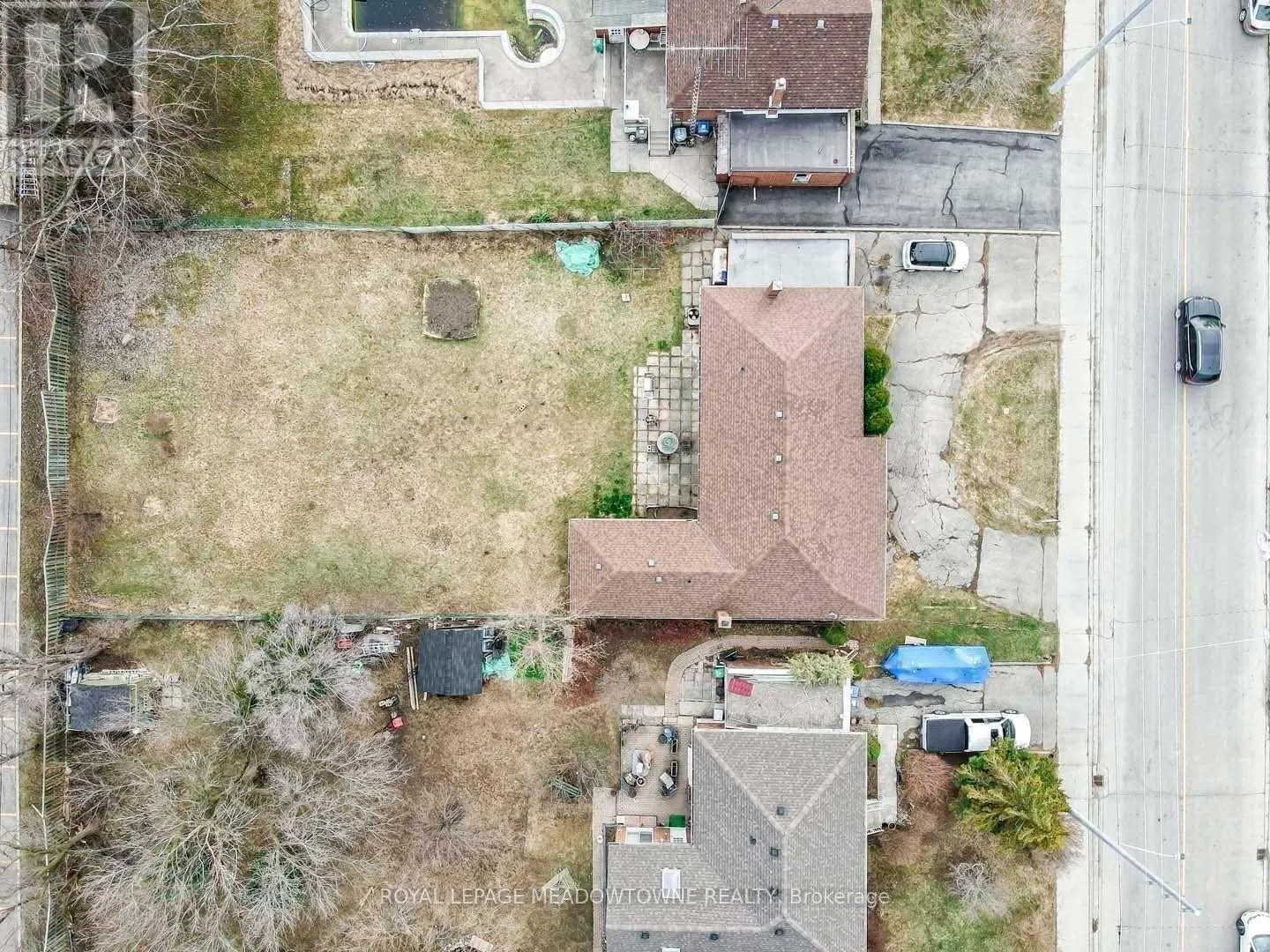 634 HYACINTHE BOULEVARD