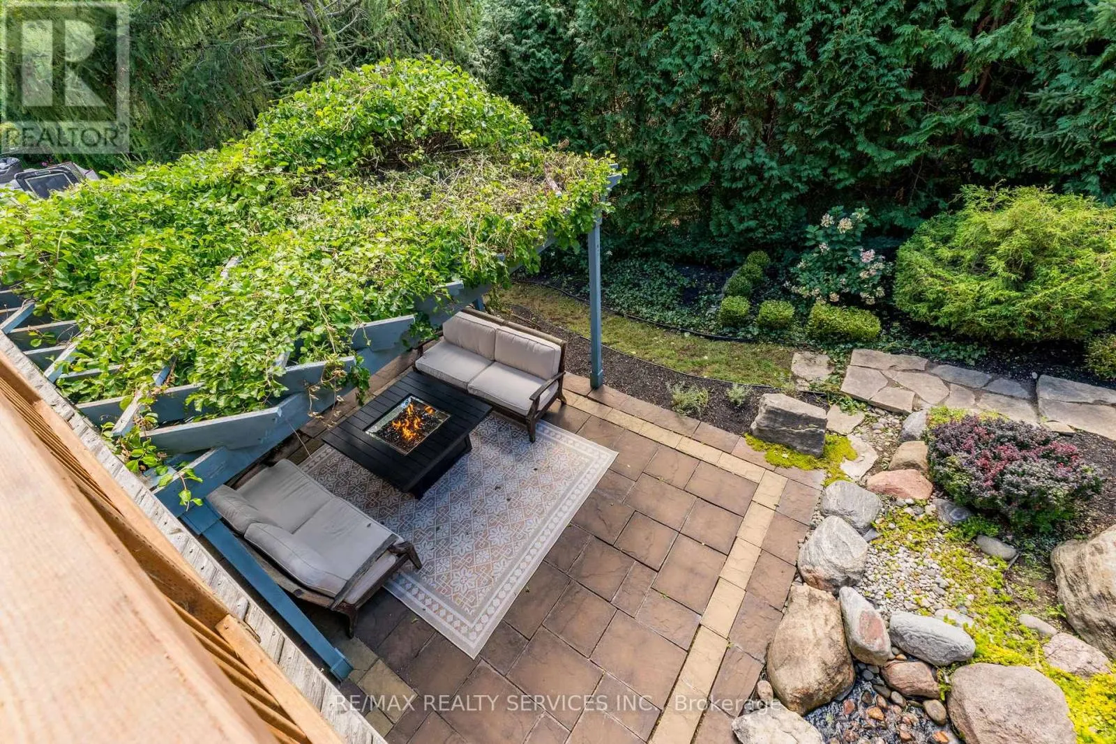 74 NORTH RIVERDALE DRIVE