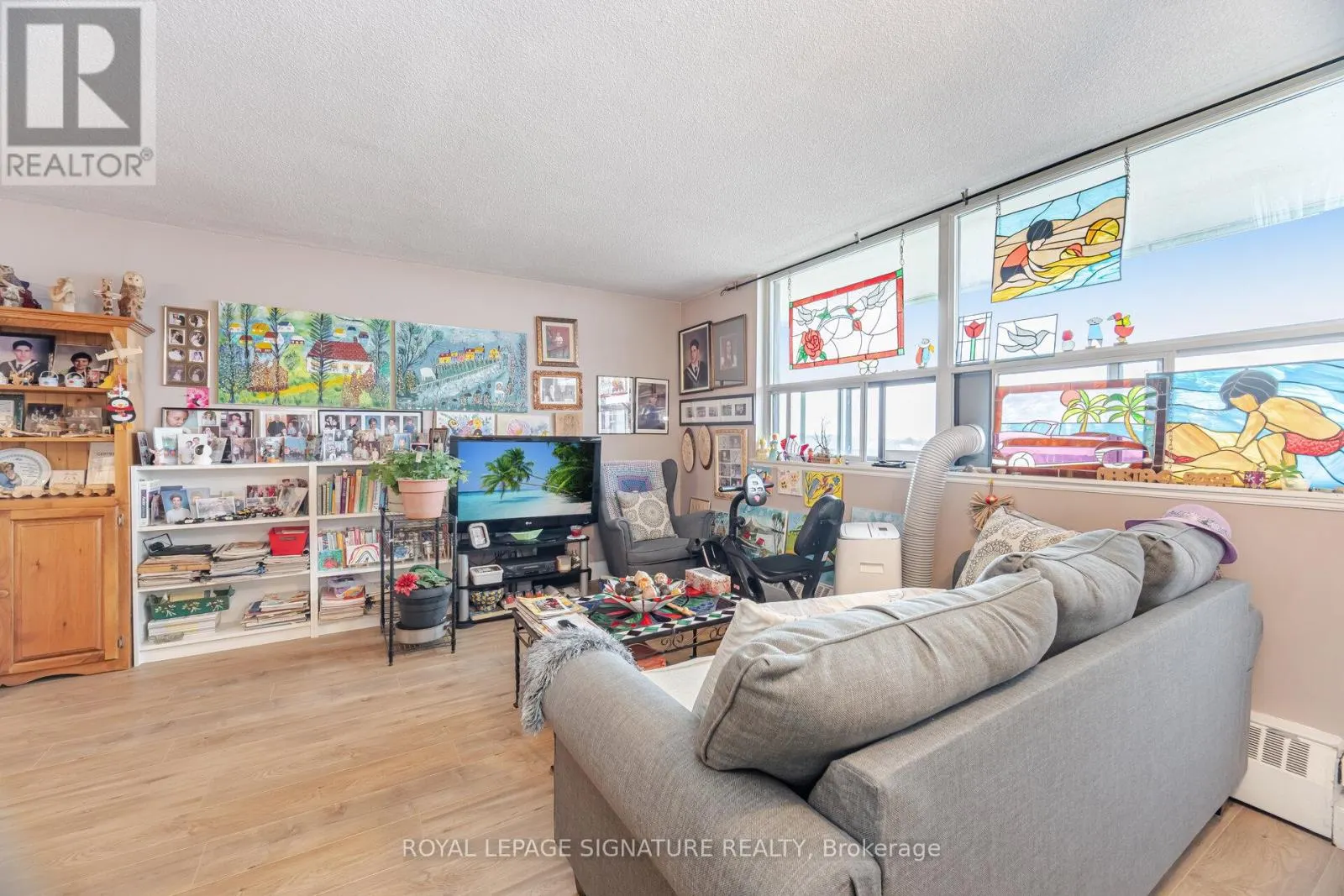 1110 - 541 BLACKTHORN AVENUE
