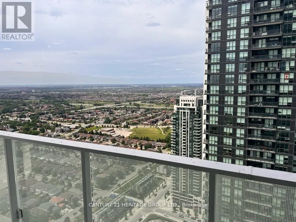 4009 - 3900 CONFEDERATION PARKWAY