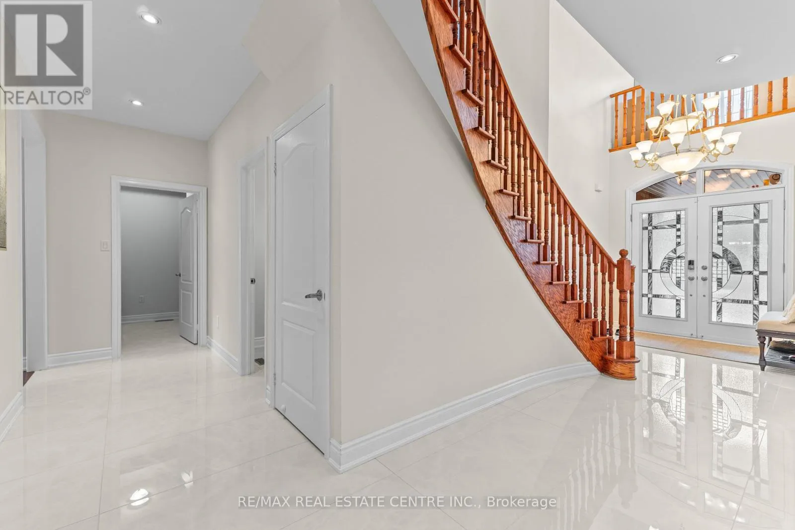 22 SAINT HUBERT DRIVE