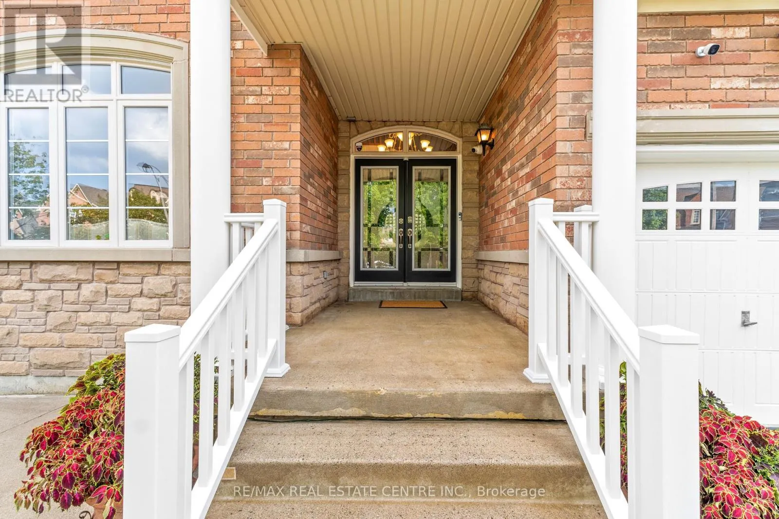 22 SAINT HUBERT DRIVE