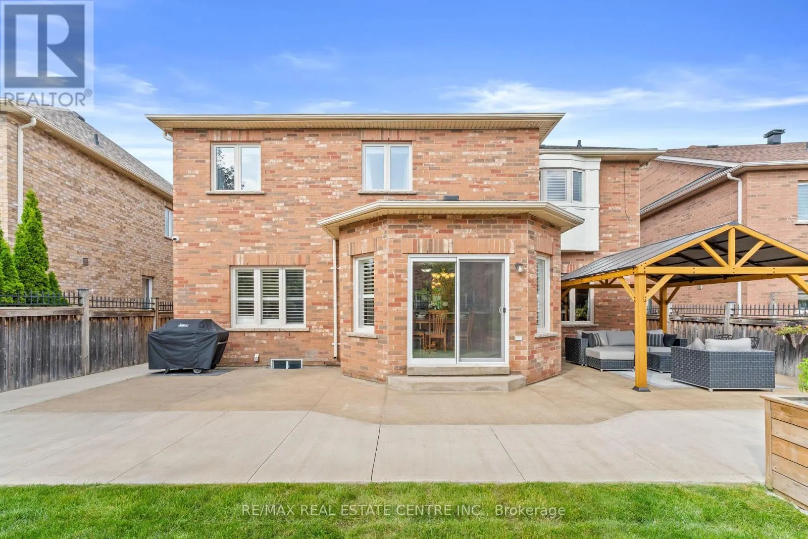 22 SAINT HUBERT DRIVE