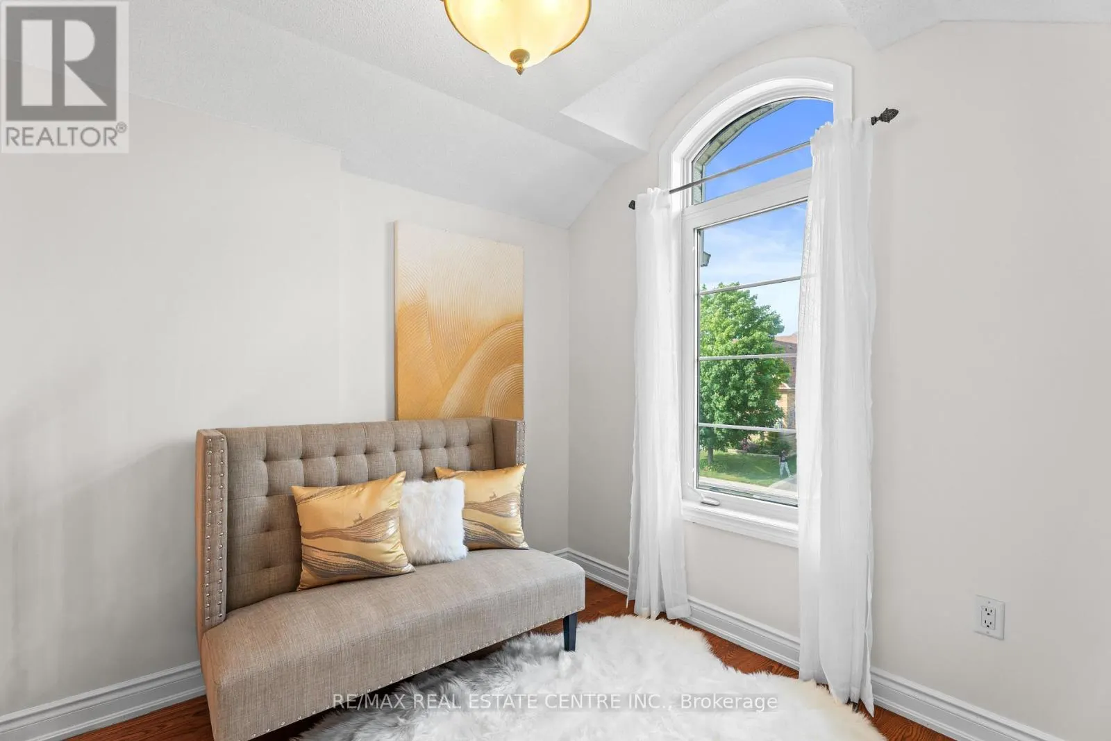 22 SAINT HUBERT DRIVE