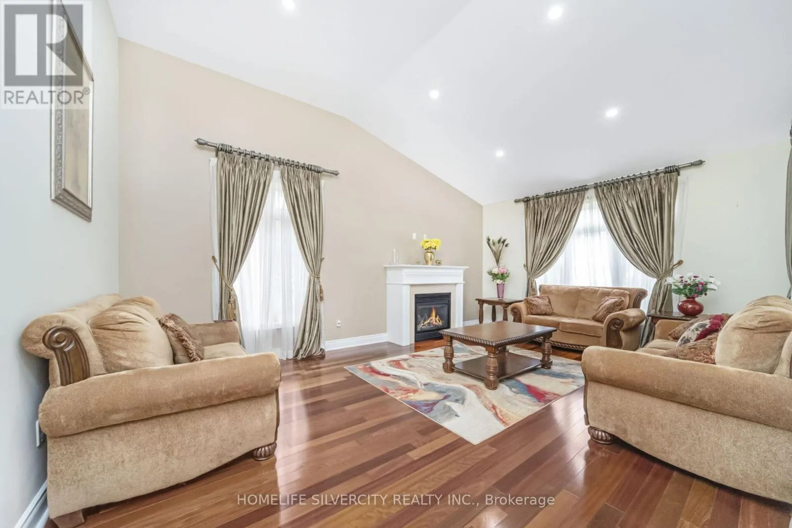 1587 HALLSTONE ROAD