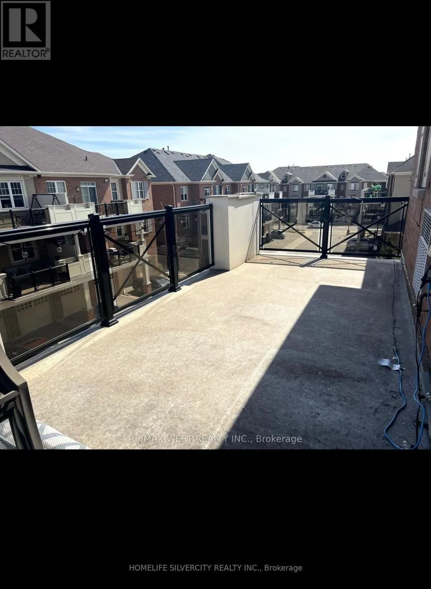 305 - 269 GEORGIAN DRIVE