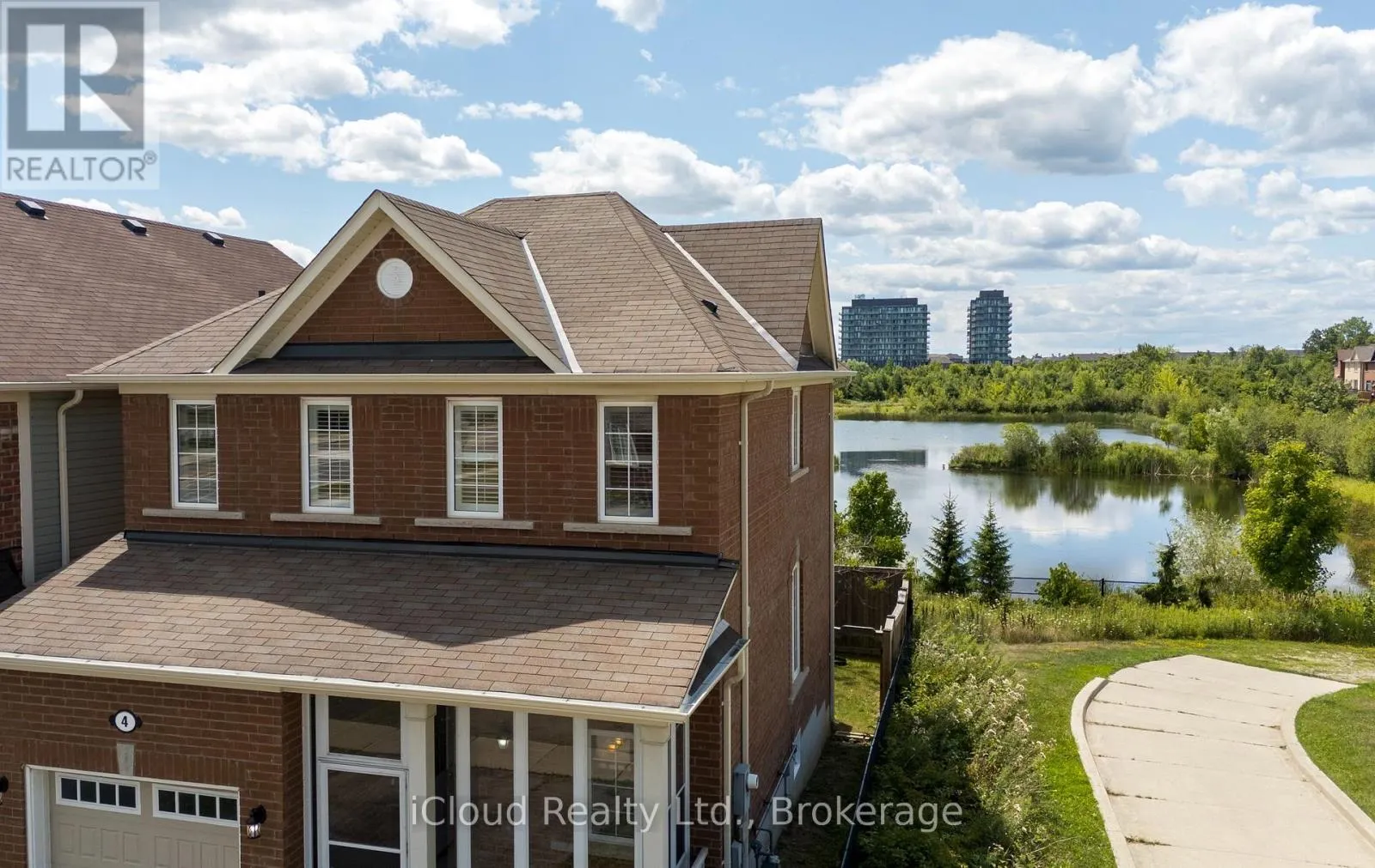 4 ROBERT PARKINSON DRIVE