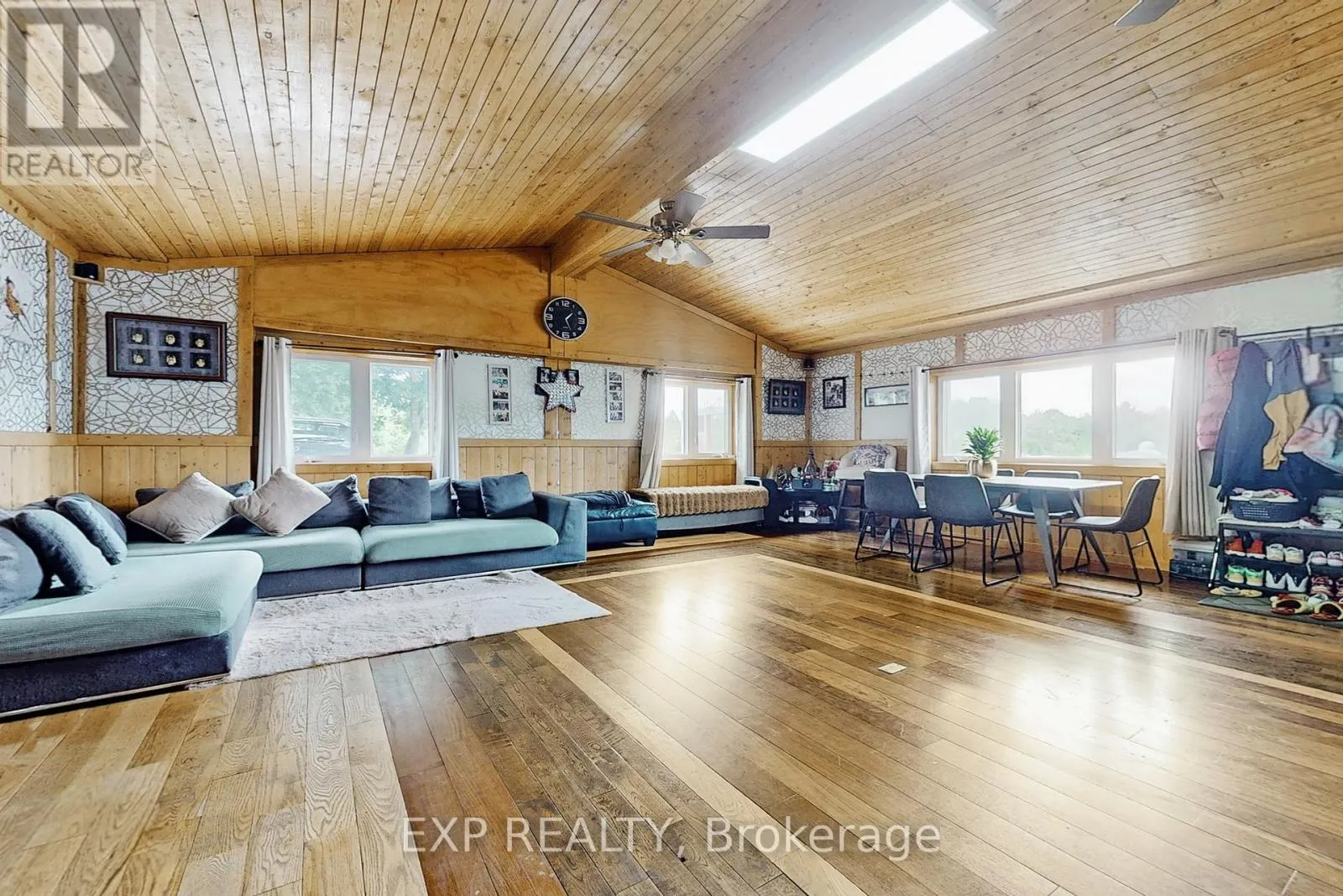 11433 HIGHWAY 9