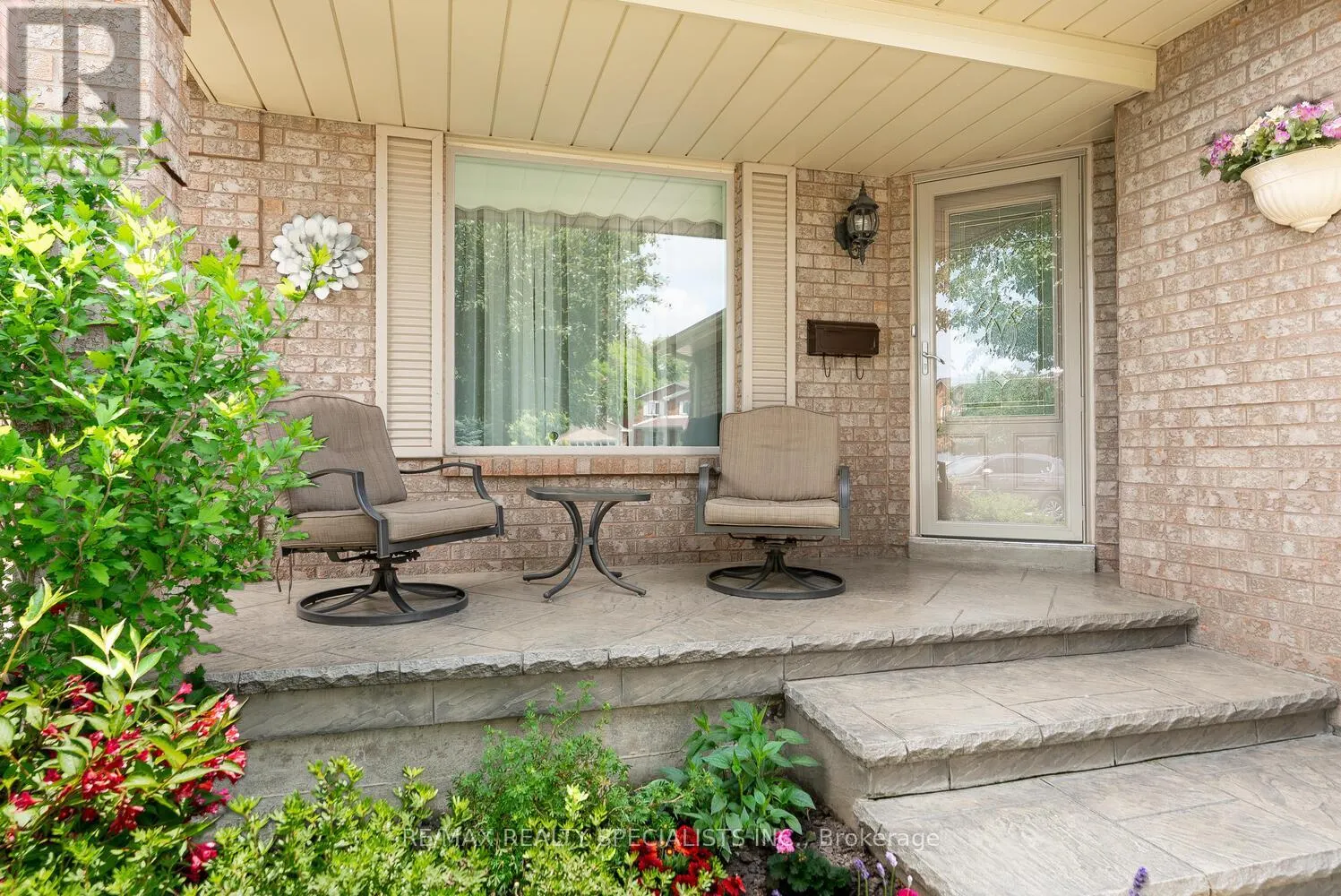 3114 CASCADE COURT