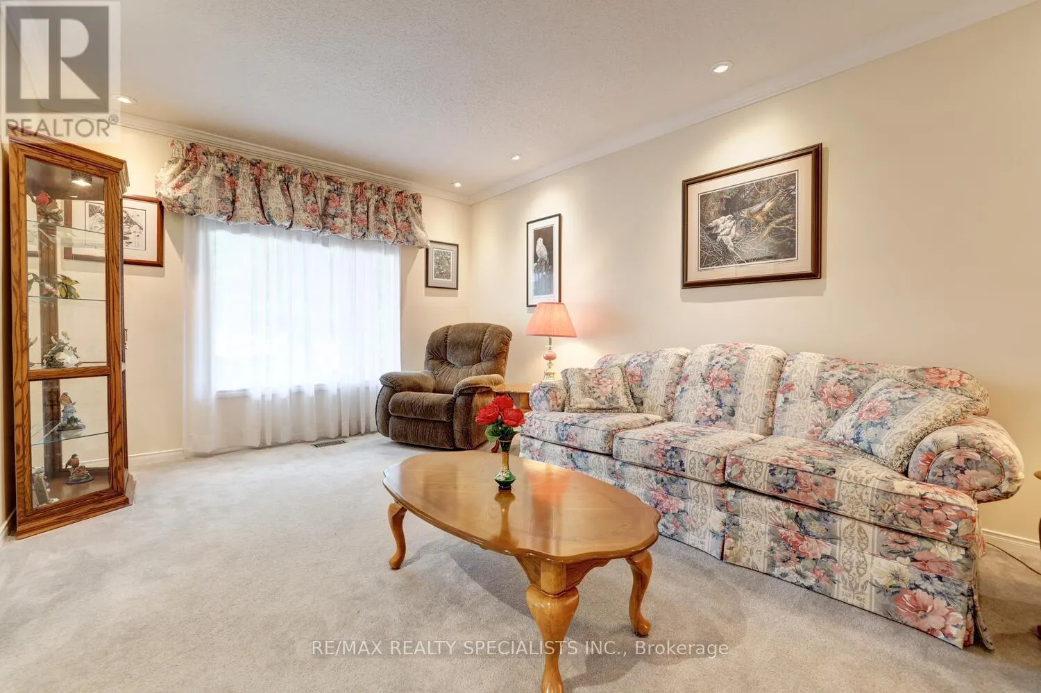 3114 CASCADE COURT