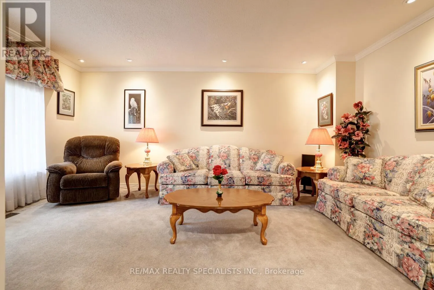 3114 CASCADE COURT
