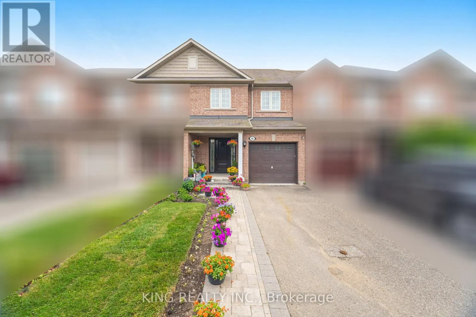 93 CRYSTAL GLEN CRESCENT