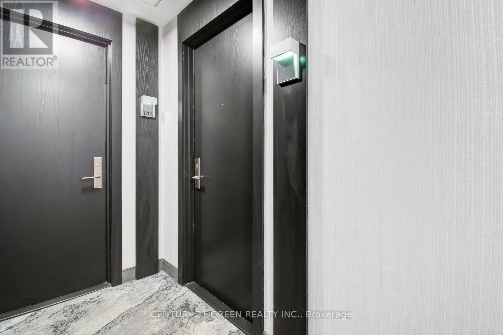 1207 - 80 ABSOLUTE AVENUE