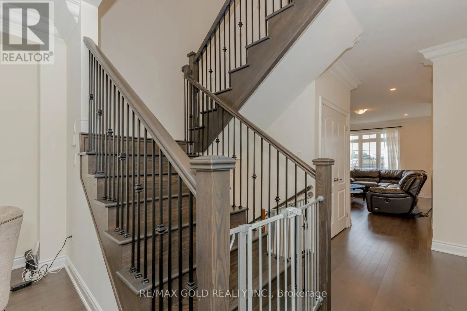 34 FOLGATE CRESCENT