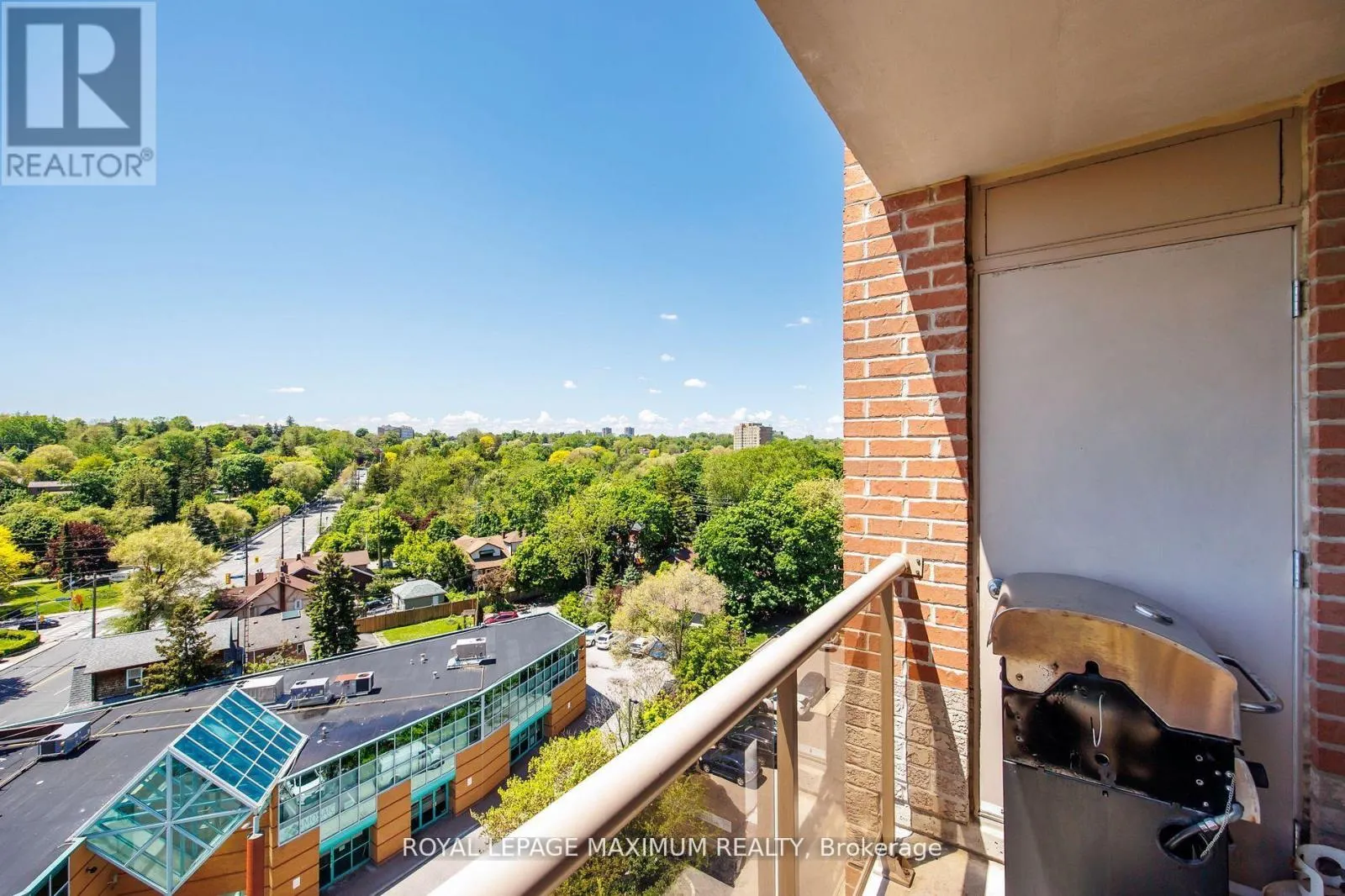 807 - 2088 LAWRENCE AVENUE W