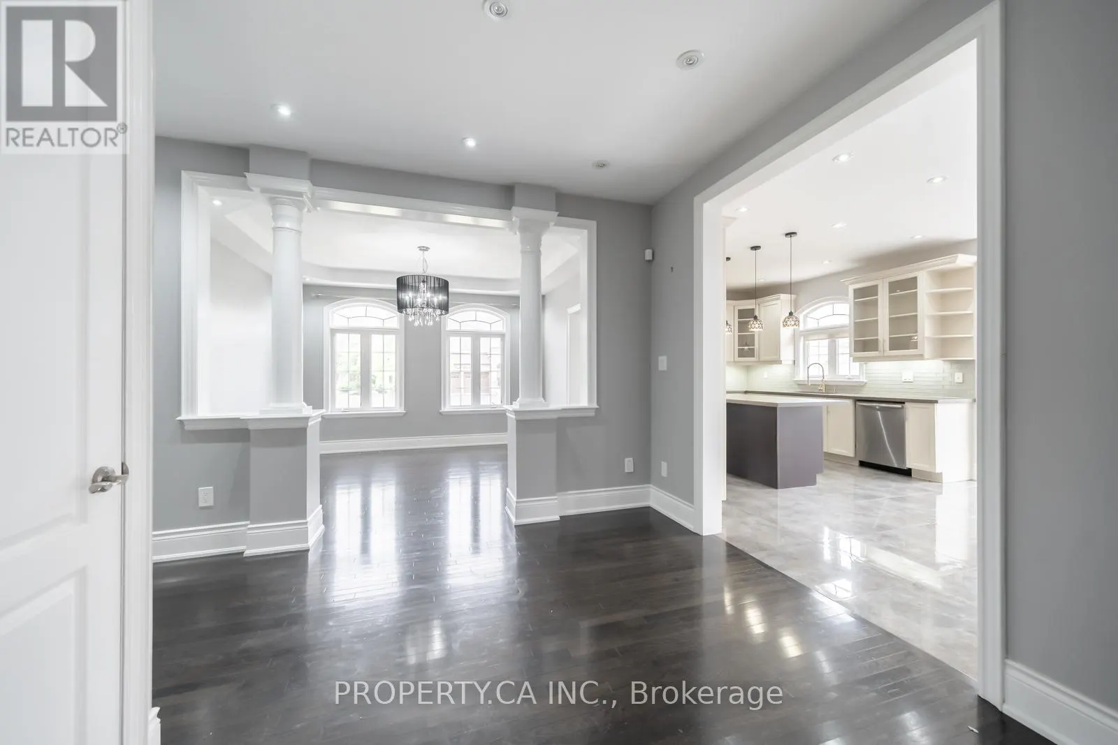 88 ROYAL WEST DRIVE