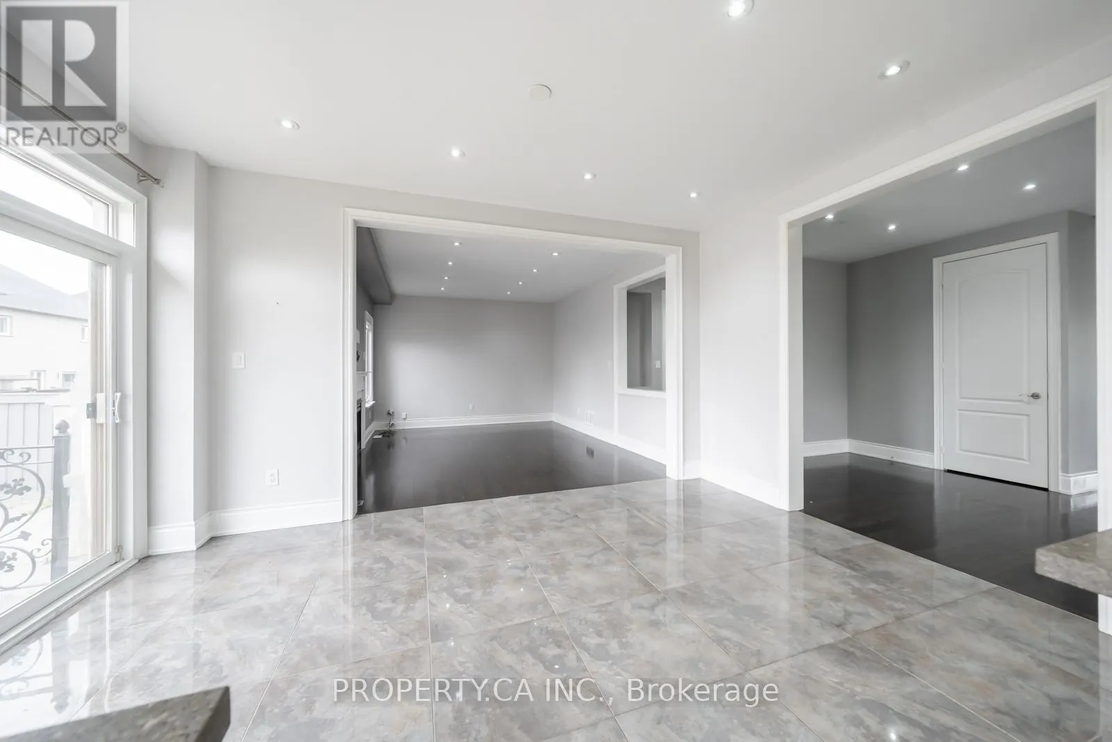 88 ROYAL WEST DRIVE