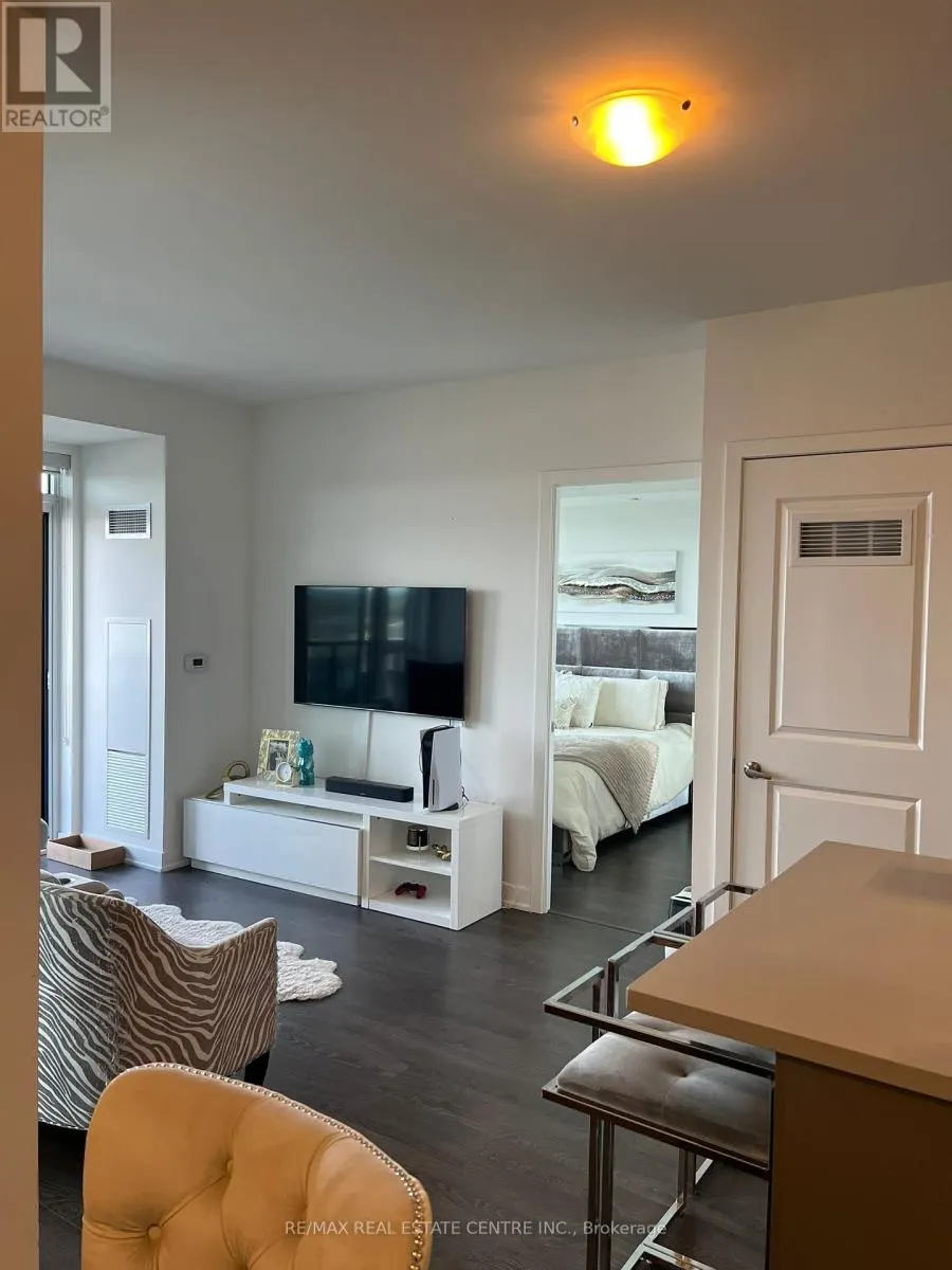 1410 - 4699 ERIN MILLS DRIVE