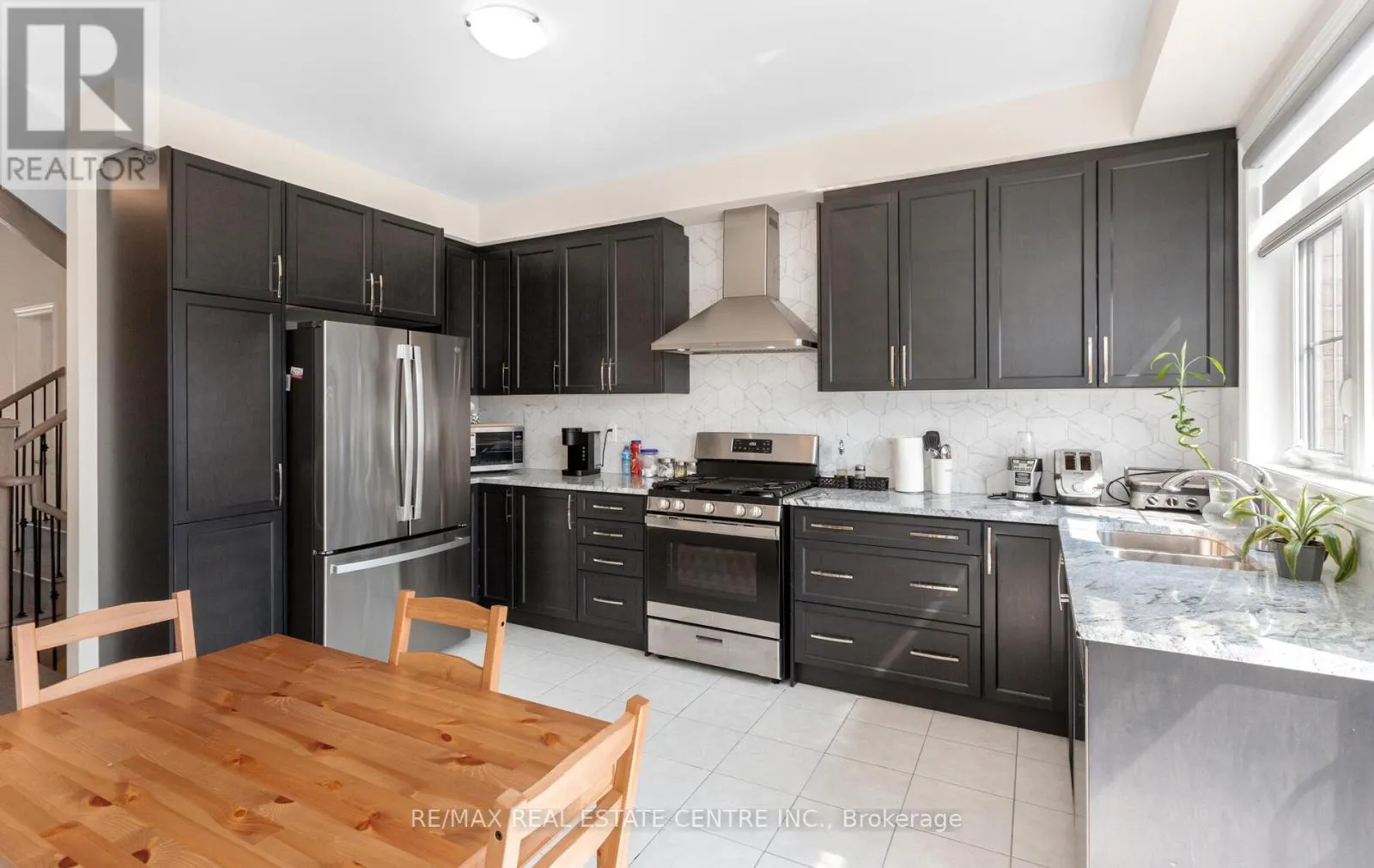 351 INSPIRE BOULEVARD